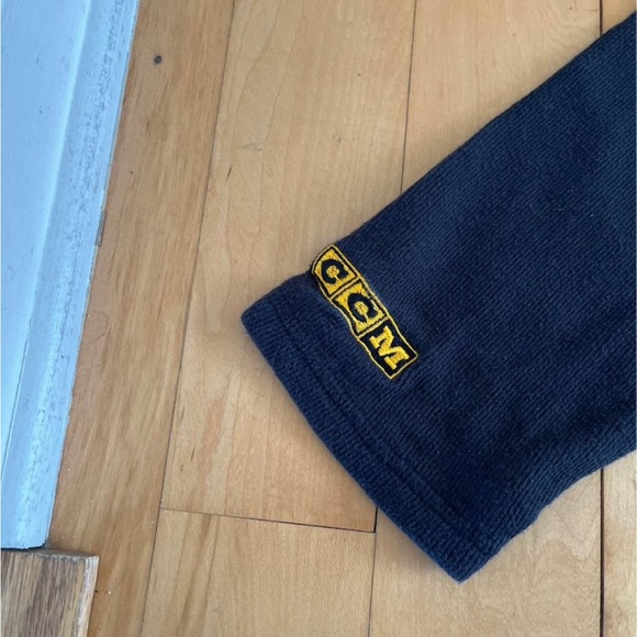 Boston Bruins vintage sweater - Picture 3 of 4